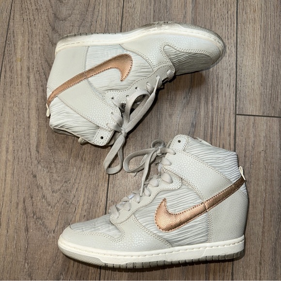 NIKE light bone gray / bronze Sky High hidden wedge sneakers 8 - Picture 8 of 10